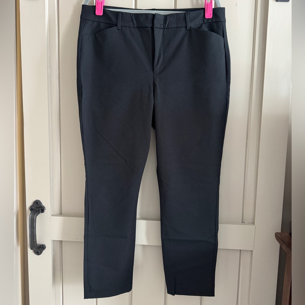 NWOT Old Navy High Rise Pixie Pant